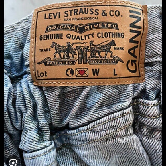 Levi x Ganni- Vintage Wide Leg Floral Light Wash Denim Jeans - Picture 7 of 11